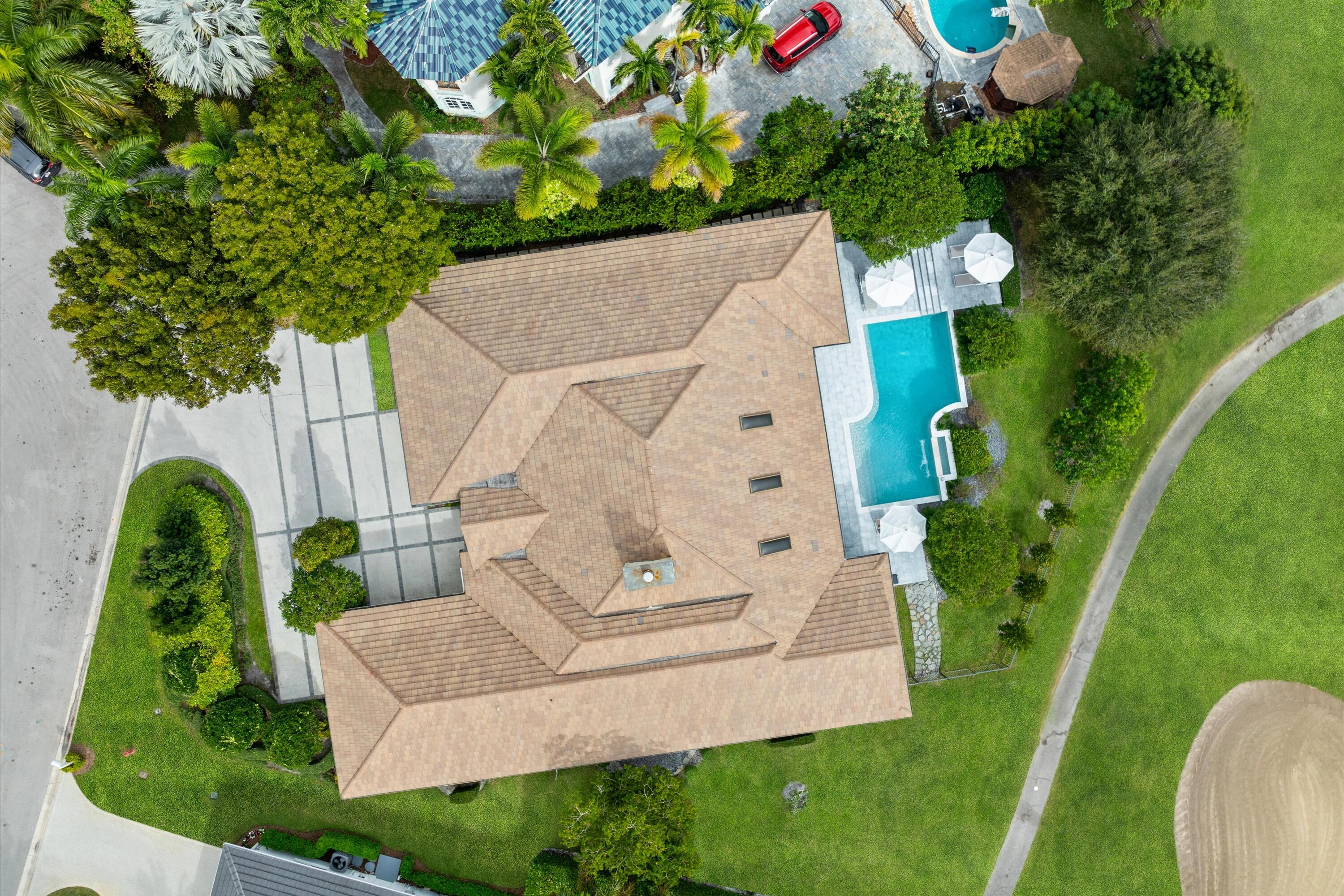 121 Turnberry Drive Atlantis, FL 33462 - Photo 3 of 47