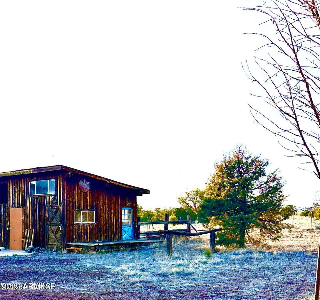 280 County Road Concho, AZ 85924 - Photo 32 of 46 a view of a house with a yard and stairs