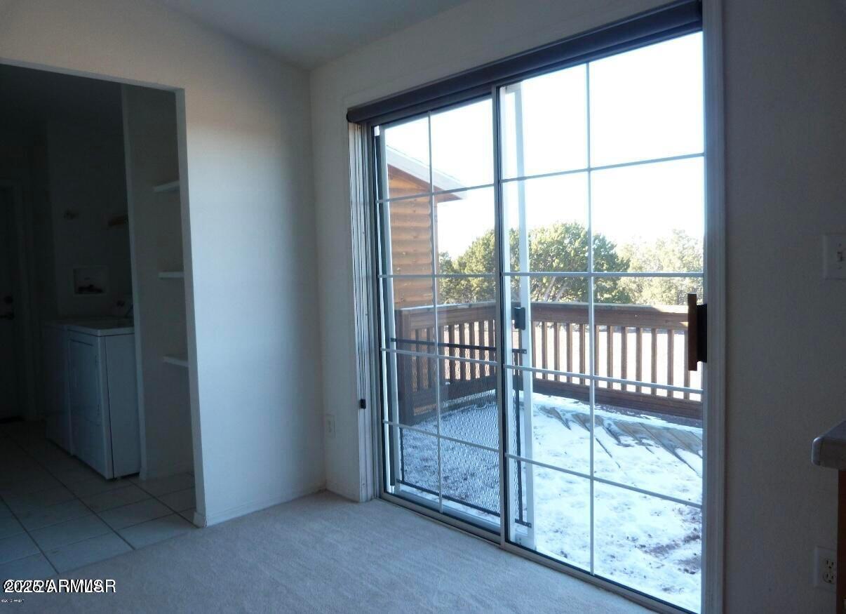 280 County Road Snowflake, AZ 85937 - Photo 41 of 45 an empty room with wooden floor