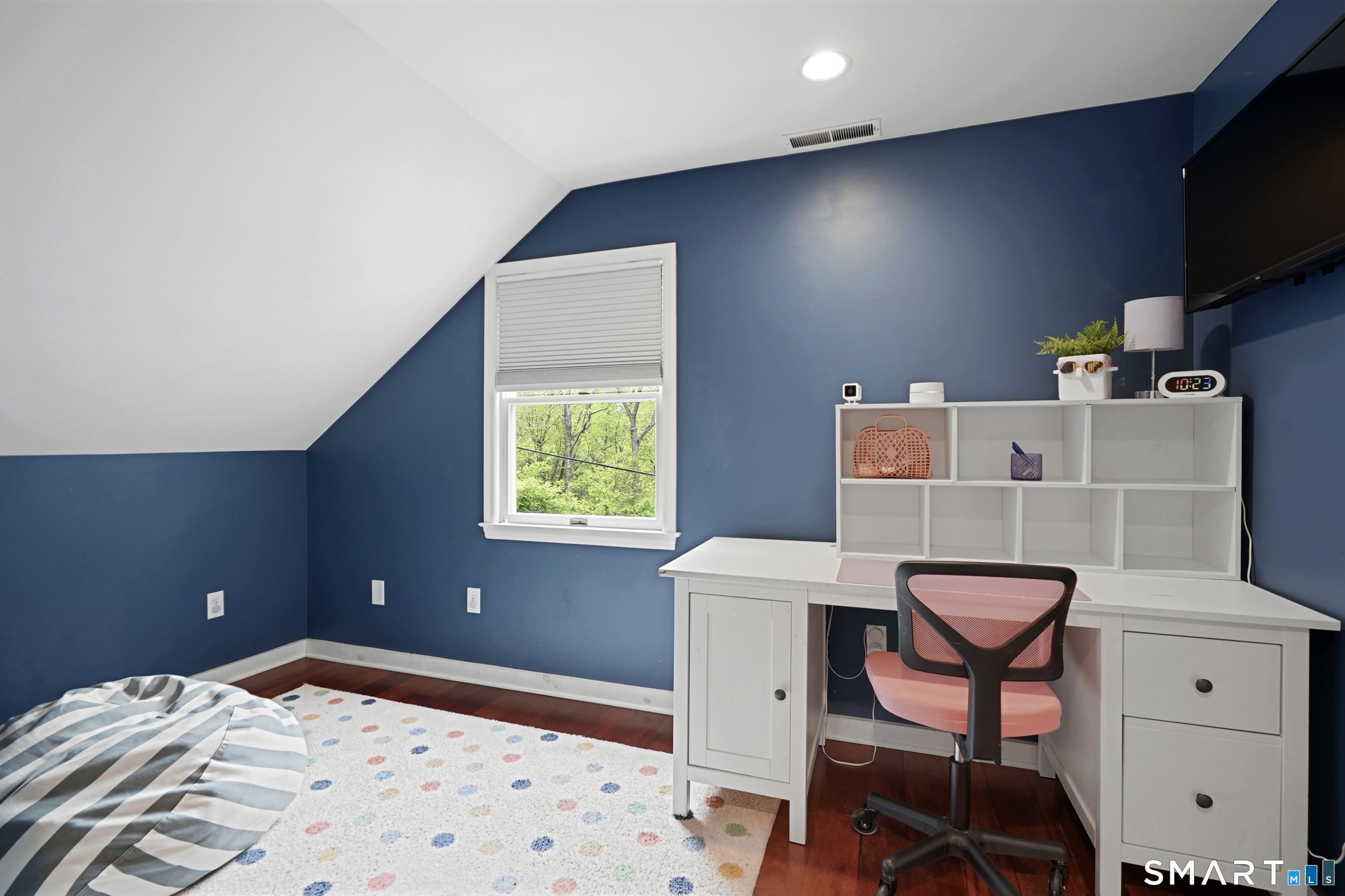 81 Pinetree Road Redding, CT 06896 - Photo 15 of 29