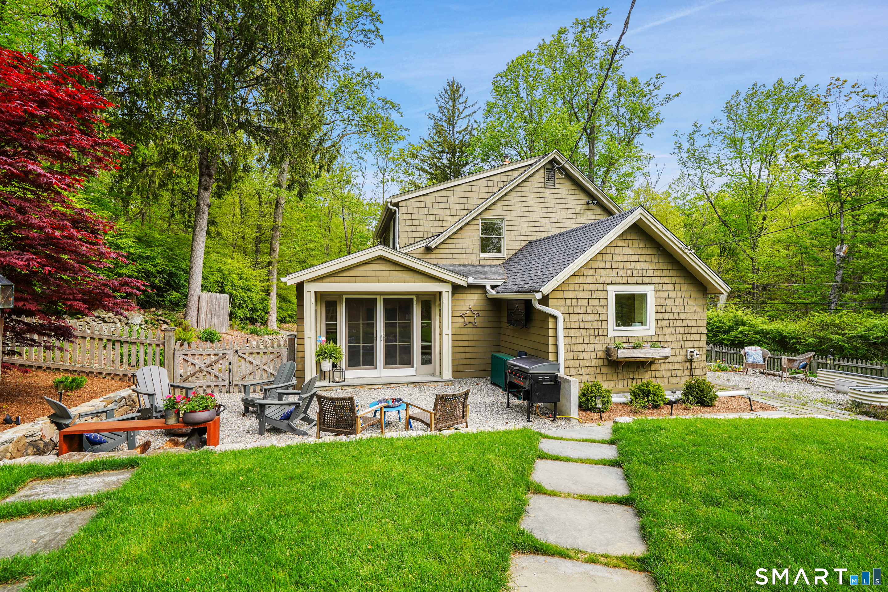 81 Pinetree Road Redding, CT 06896 - Photo 17 of 29
