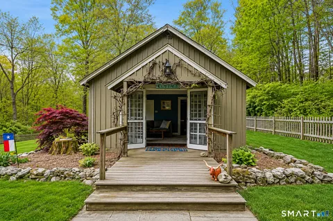$825,000 | 81 Pinetree Road, Redding, CT 06896