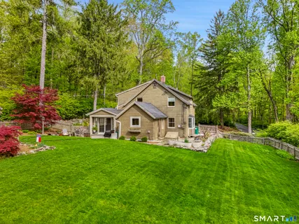 $825,000 | 81 Pinetree Road, Redding, CT 06896