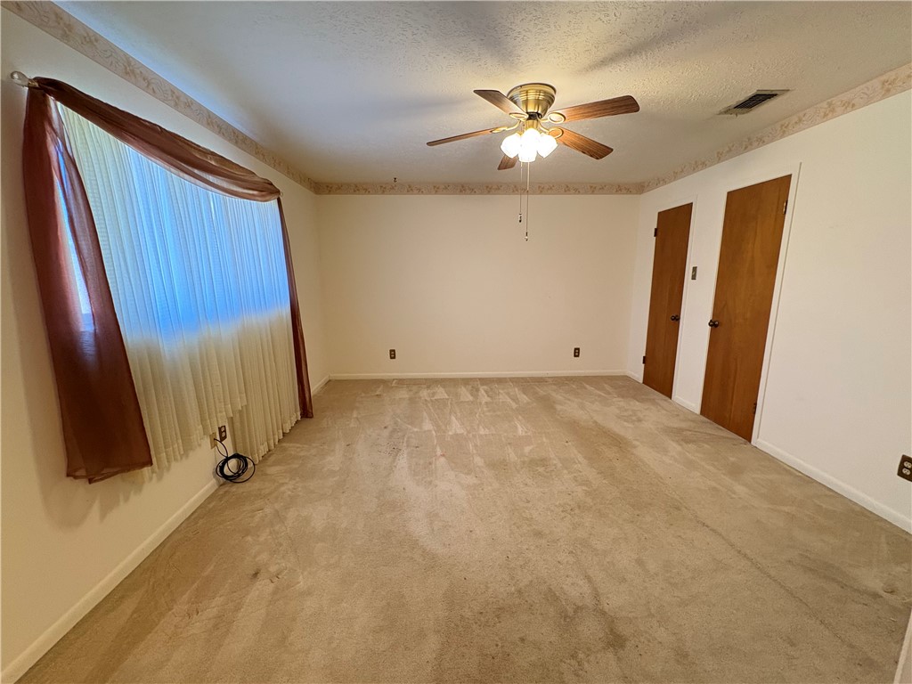 702 Matous Drive Bryan, TX 77802 - Photo 14 of 28 Primary Bedroom