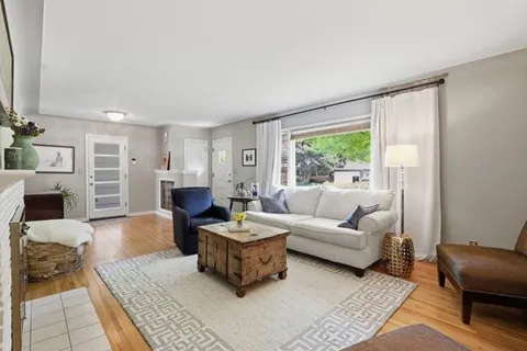 $675,000 | 6340 Tingdale Avenue, Edina, MN 55439