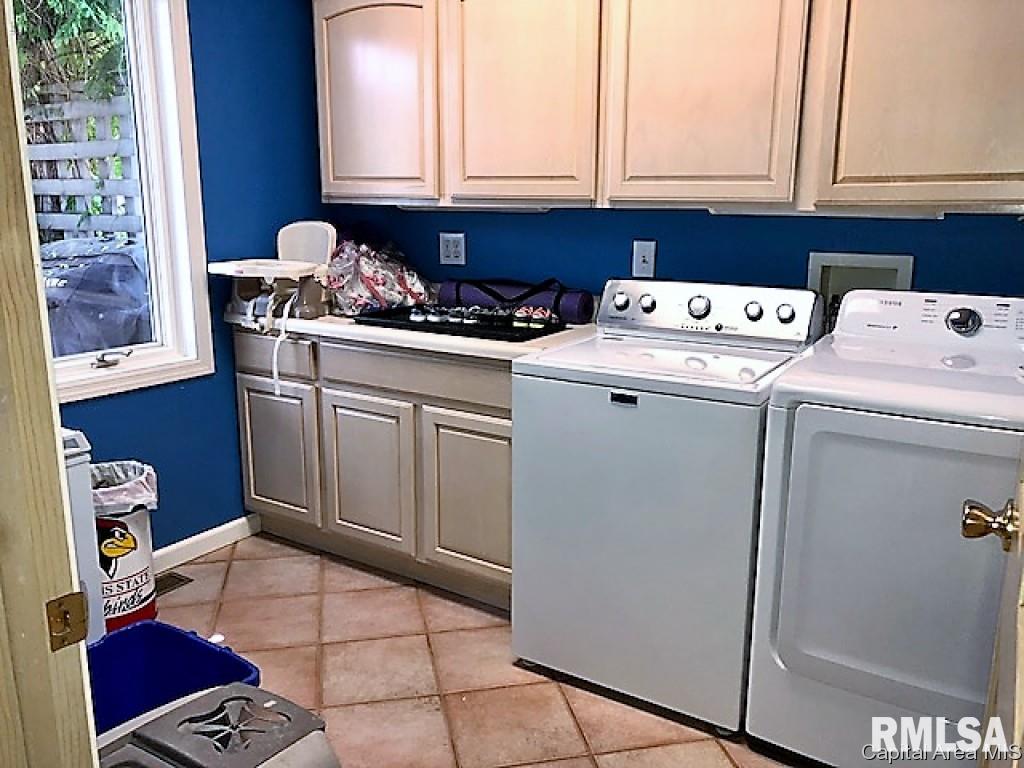 1404 South Walnut Street Springfield, IL 62704 - Photo 10 of 22 Gallery Image 10