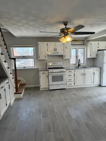 $2,800 | 4 Shaws Lane, Bristol, RI 02809