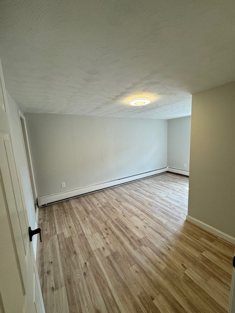 4 Shaws Lane Bristol, RI 02809 - Photo 11 of 21