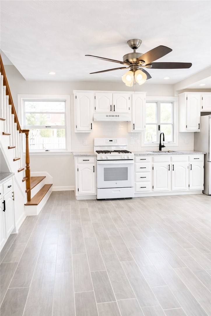 4 Shaws Lane Bristol, RI 02809 - Photo 7 of 16