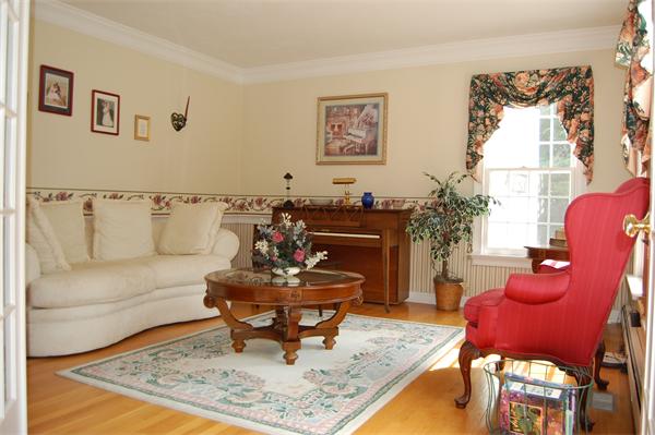 234 Arrow Head Road Marshfield, MA 02050 - Photo 7 of 30 Gallery Image 7