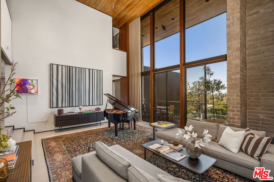 1005 Elden Way Beverly Hills, CA 90210 - Photo 14 of 62