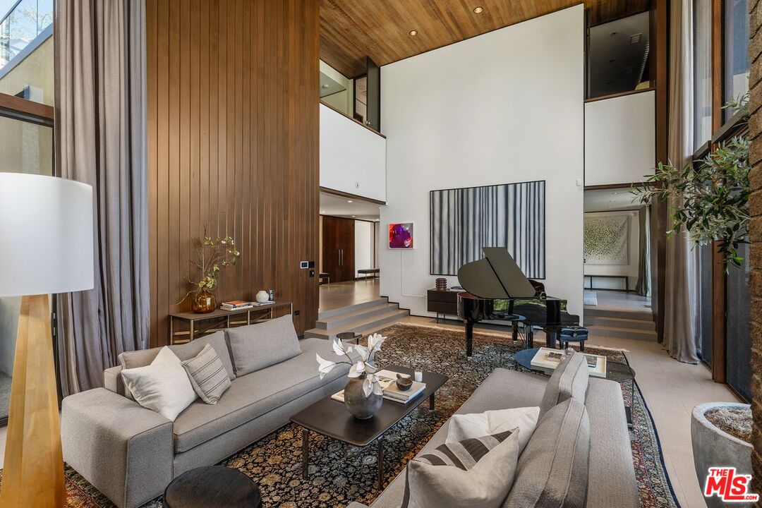 1005 Elden Way Beverly Hills, CA 90210 - Photo 15 of 62