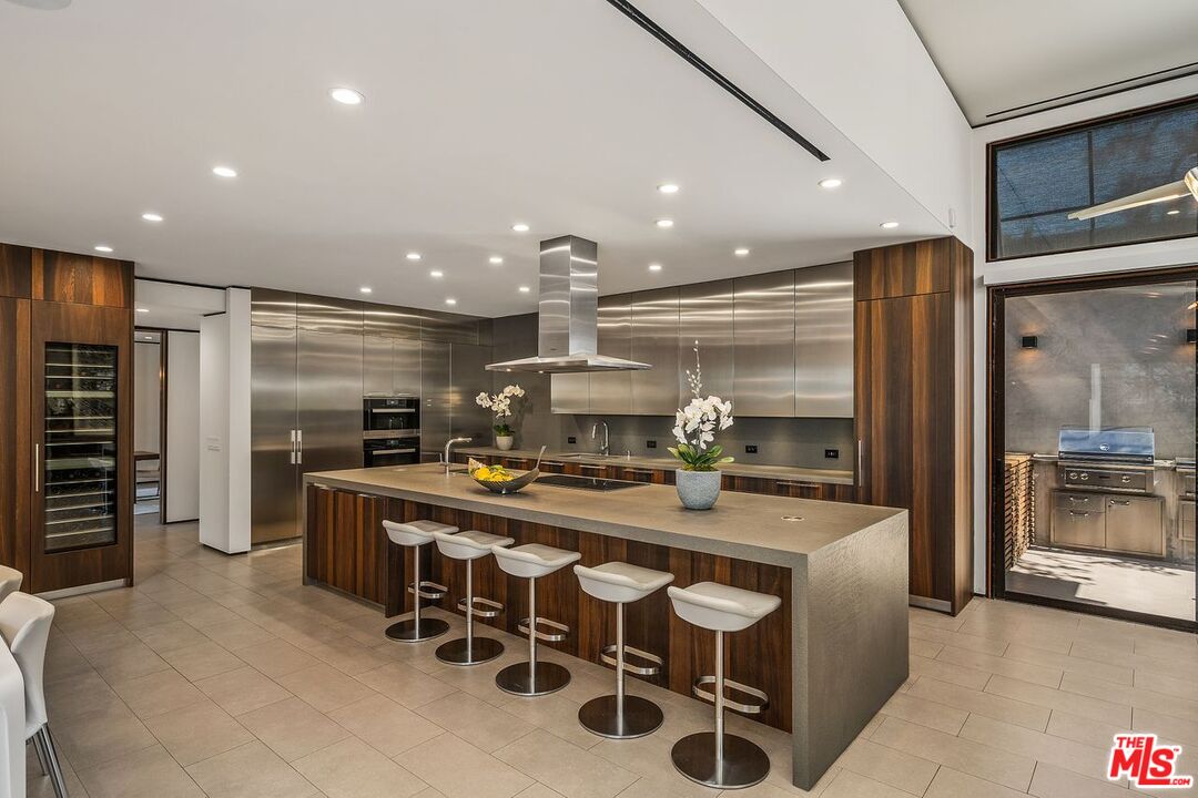 1005 Elden Way Beverly Hills, CA 90210 - Photo 27 of 62
