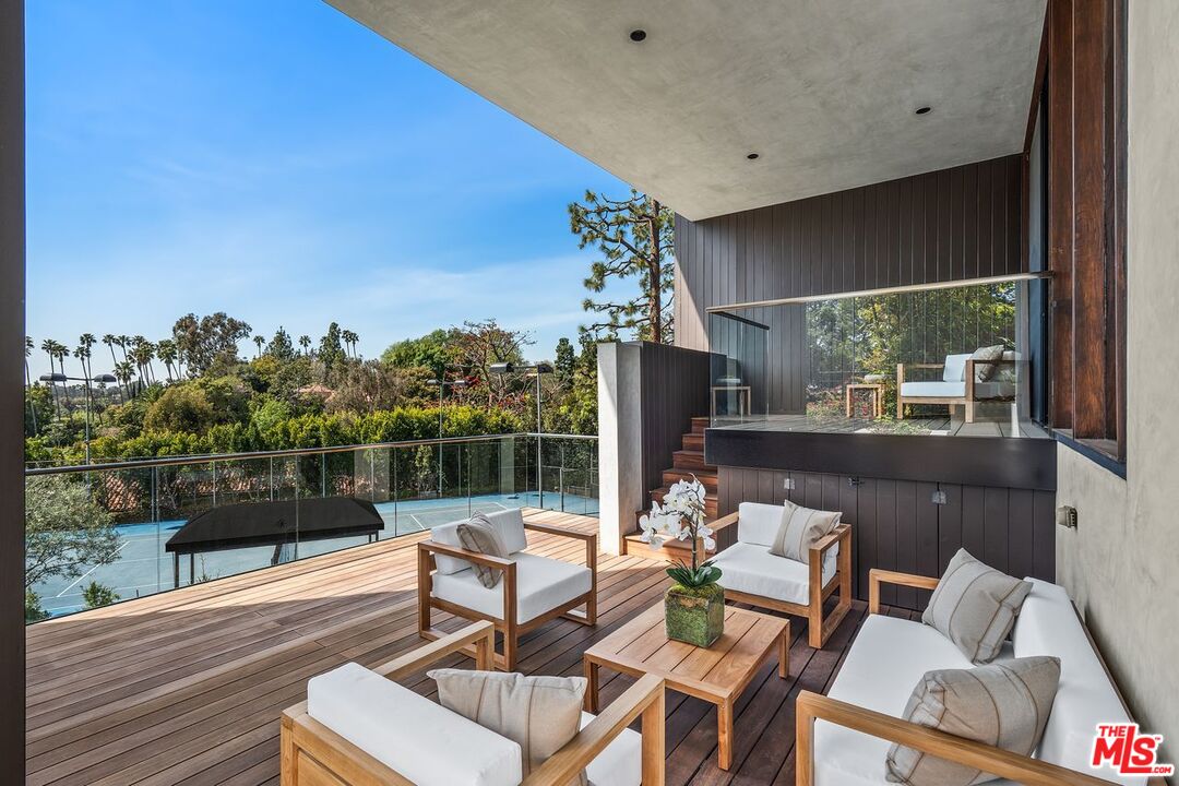 1005 Elden Way Beverly Hills, CA 90210 - Photo 33 of 62