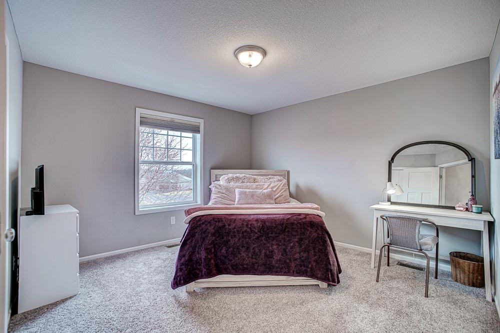 2046 Highland Circle Hudson, WI 54016 - Photo 16 of 32