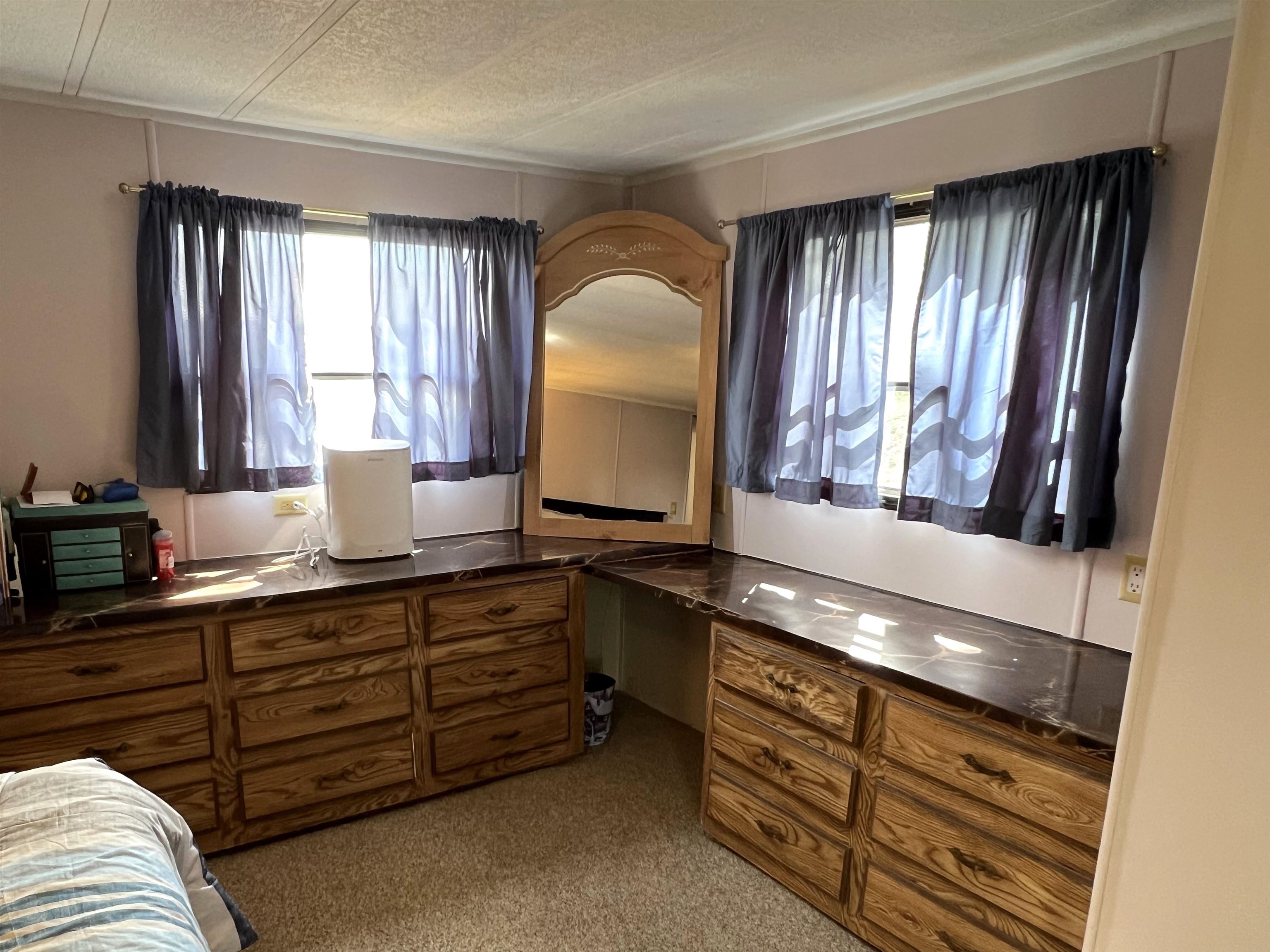 47 Fogg Road Epping, NH 03042 - Photo 20 of 32