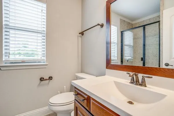 $1,700 | 4203 Aspen Grove Court, Unit GARAGE, Arlington, TX 76005