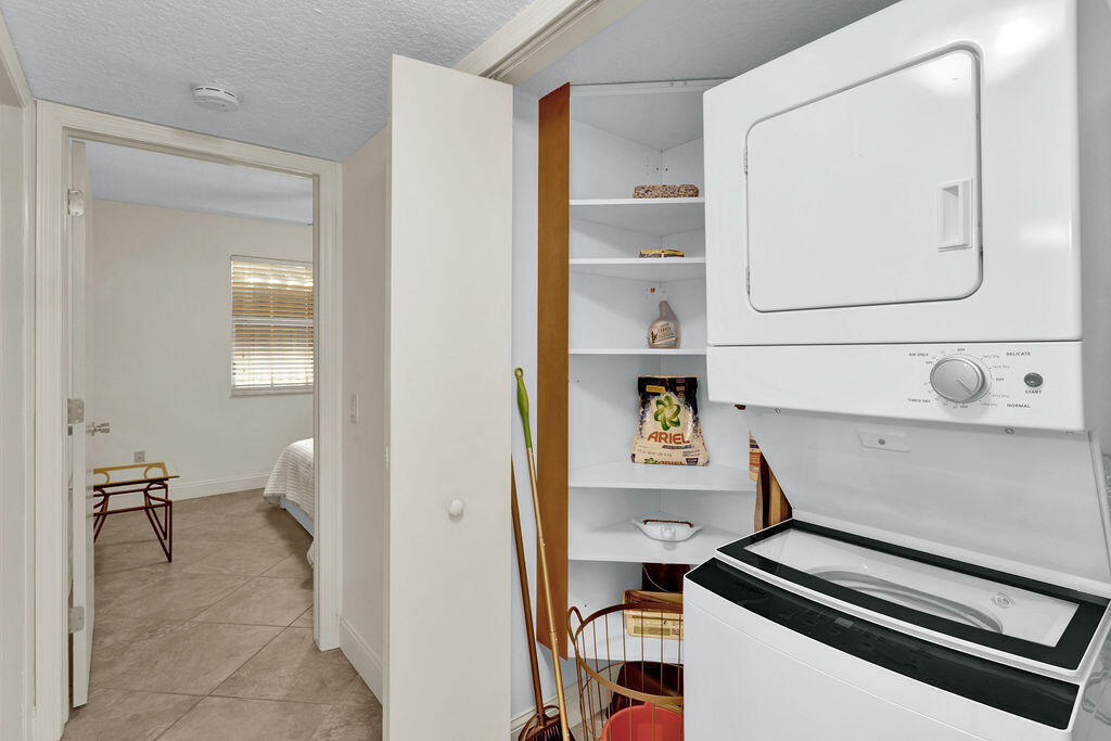 121 Waterside Drive Hypoluxo, FL 33462 - Photo 17 of 22 a view of an entryway with furniture
