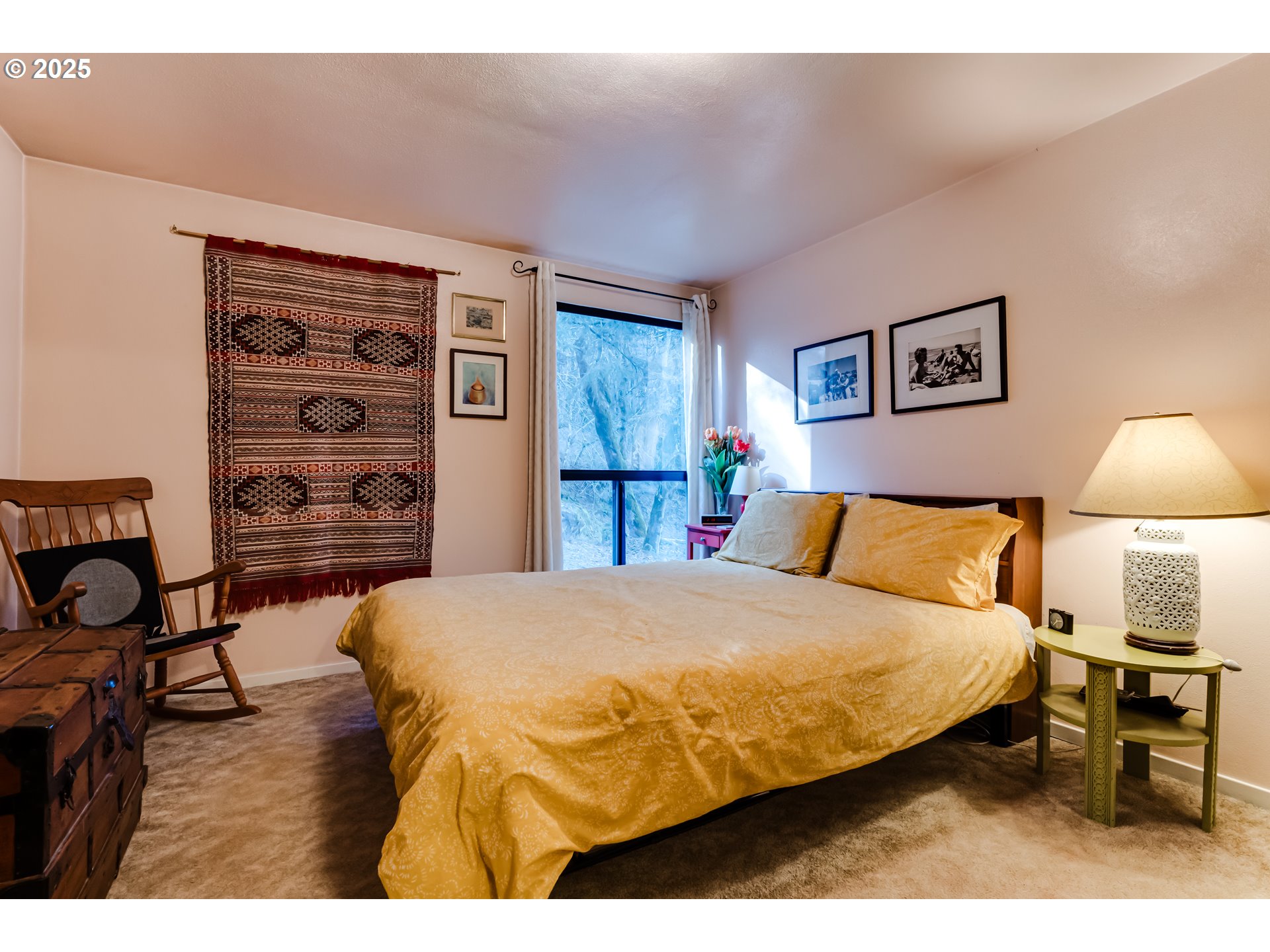 218 Trailside Loop, Unit 218 Eugene, OR 97405 - Photo 21 of 46 Bedroom