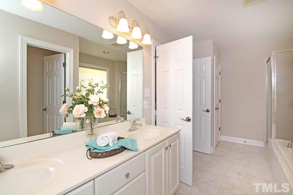 811 Green Pace Road Zebulon, NC 27597 - Photo 13 of 25 Gallery Image 13