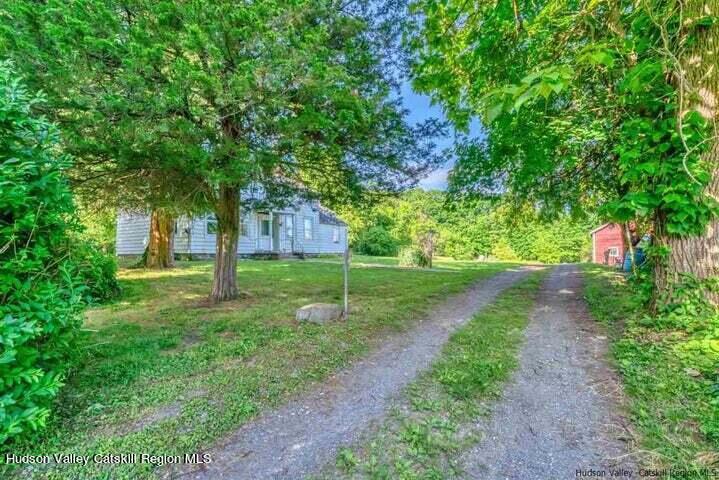 813 Flatbush Road Kingston, NY 12401 - Photo 3 of 26 3