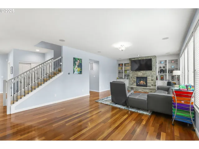 $865,000 | 7281 Northeast Rockridge Place, Hillsboro, OR 97124