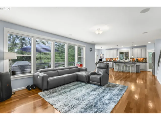 $865,000 | 7281 Northeast Rockridge Place, Hillsboro, OR 97124