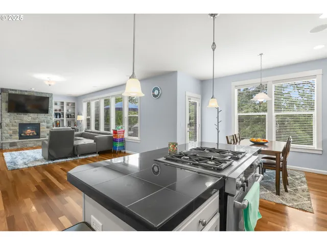 $865,000 | 7281 Northeast Rockridge Place, Hillsboro, OR 97124