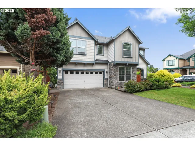 $865,000 | 7281 Northeast Rockridge Place, Hillsboro, OR 97124