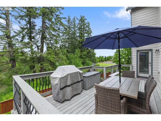 $865,000 | 7281 Northeast Rockridge Place, Hillsboro, OR 97124