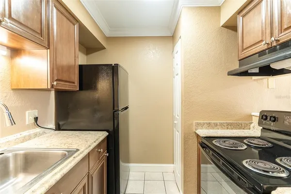 $1,100 | 102 Oak Crest Drive Northwest, Unit 106, Winter Haven, FL 33881