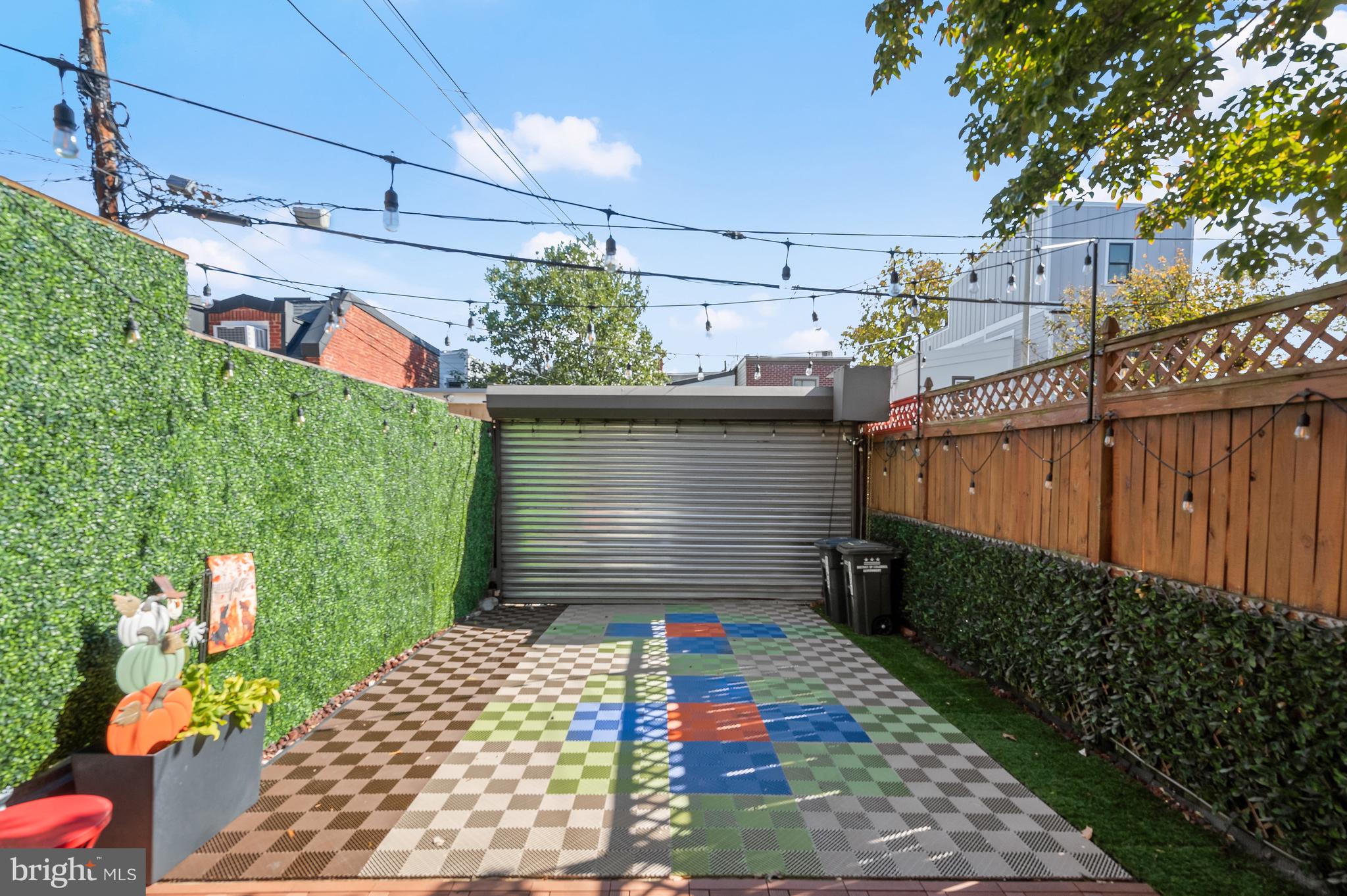 1733 11th Street Northwest Washington, DC 20001 - Photo 17 of 21 a picture of a outdoor space