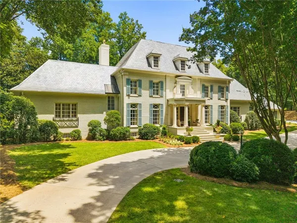$3,850,000 | 3640 Paces Ferry Road Northwest, Atlanta, GA 30327