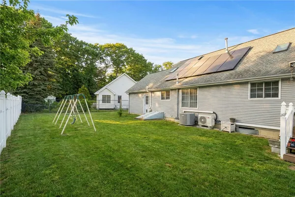 $515,000 | 36 Great Oak Drive, Warwick, RI 02886