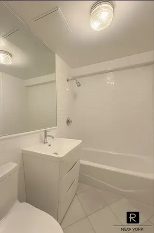 $6,350,000 | 79 Laight Street, Unit 5C | TriBeCa