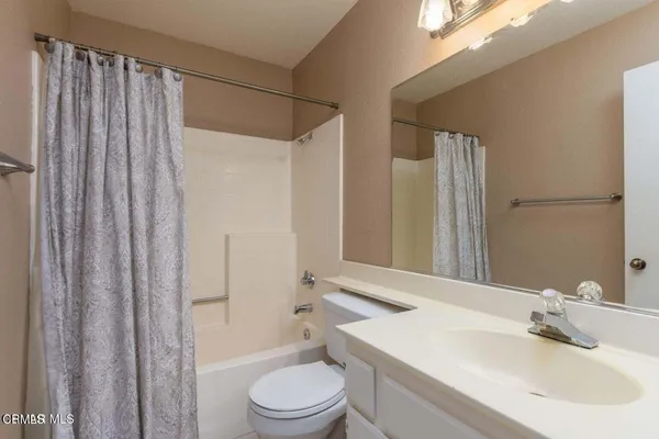 $2,750 | 5200 Columbus Place, Oxnard, CA 93033