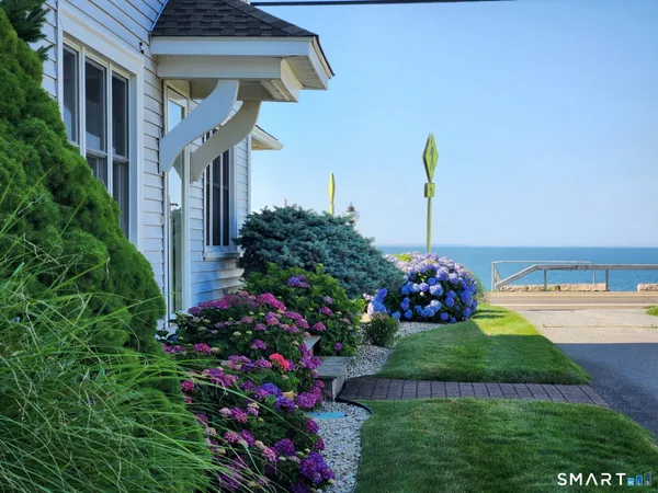 $1,950,000 | 420 Maple Avenue, Old Saybrook, CT 06475