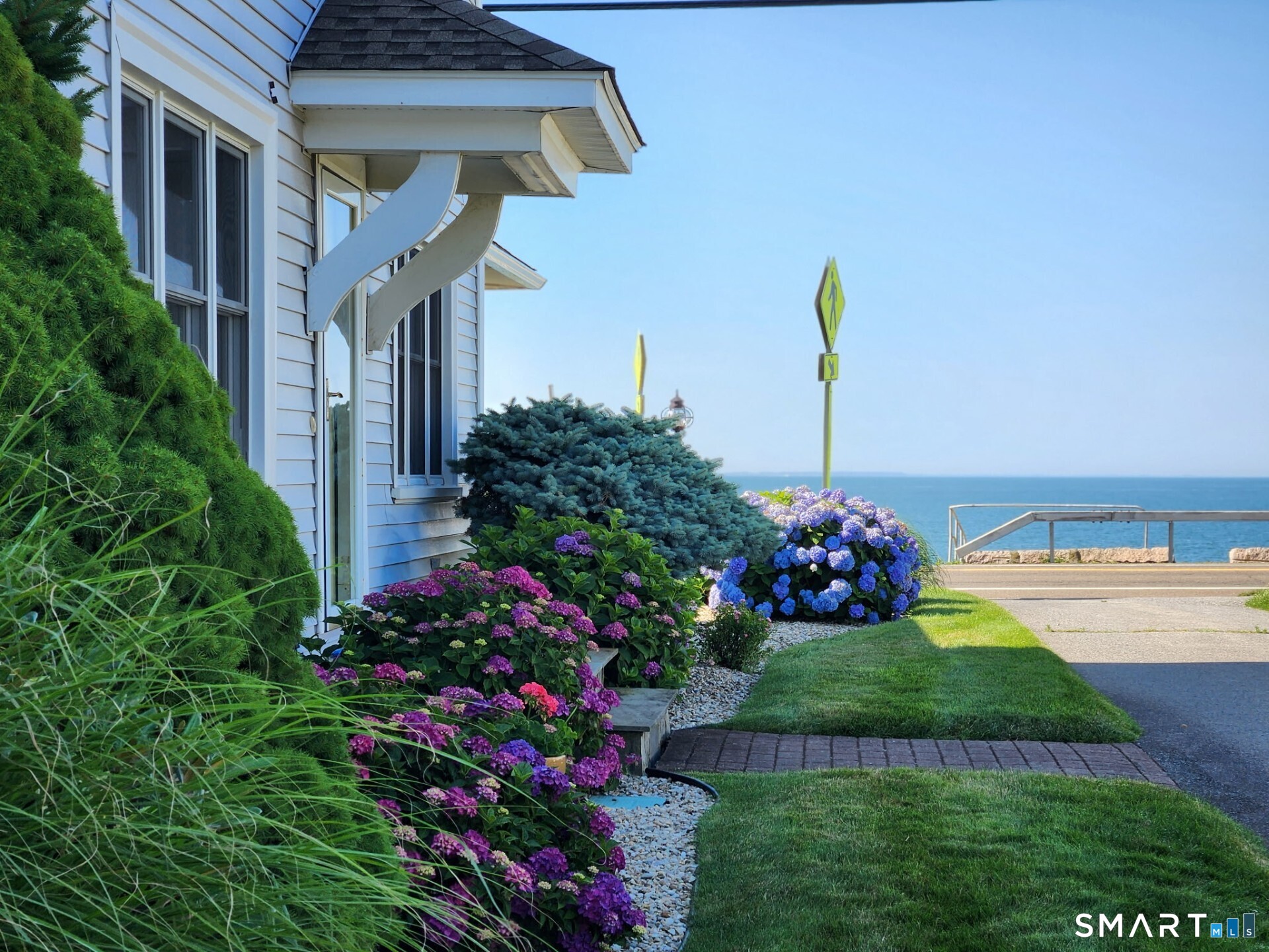 420 Maple Avenue Old Saybrook, CT 06475 - Photo 1 of 31