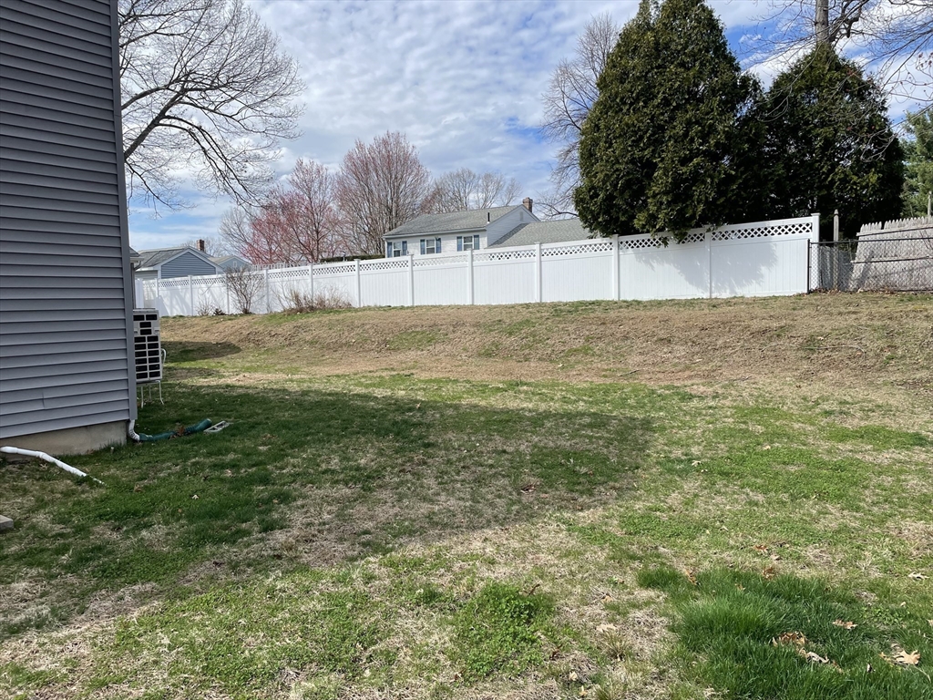 38 Driftwood Road Springfield, MA 01128 - Photo 24 of 29