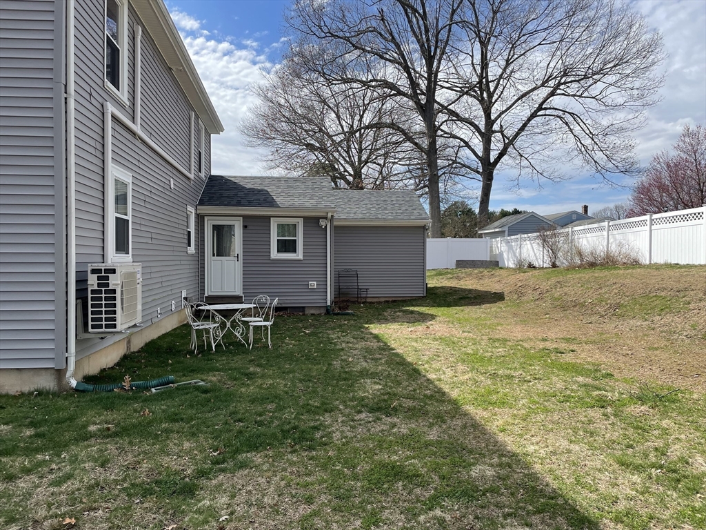 38 Driftwood Road Springfield, MA 01128 - Photo 27 of 32
