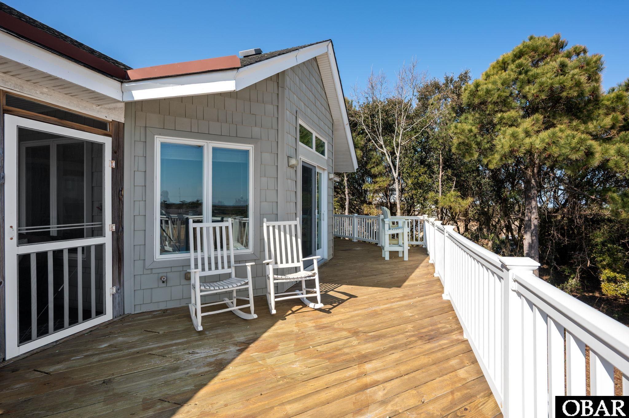 4705 Summer, Unit 2 Kitty Hawk, NC 27949 - Photo 3 of 17 Sun Deck