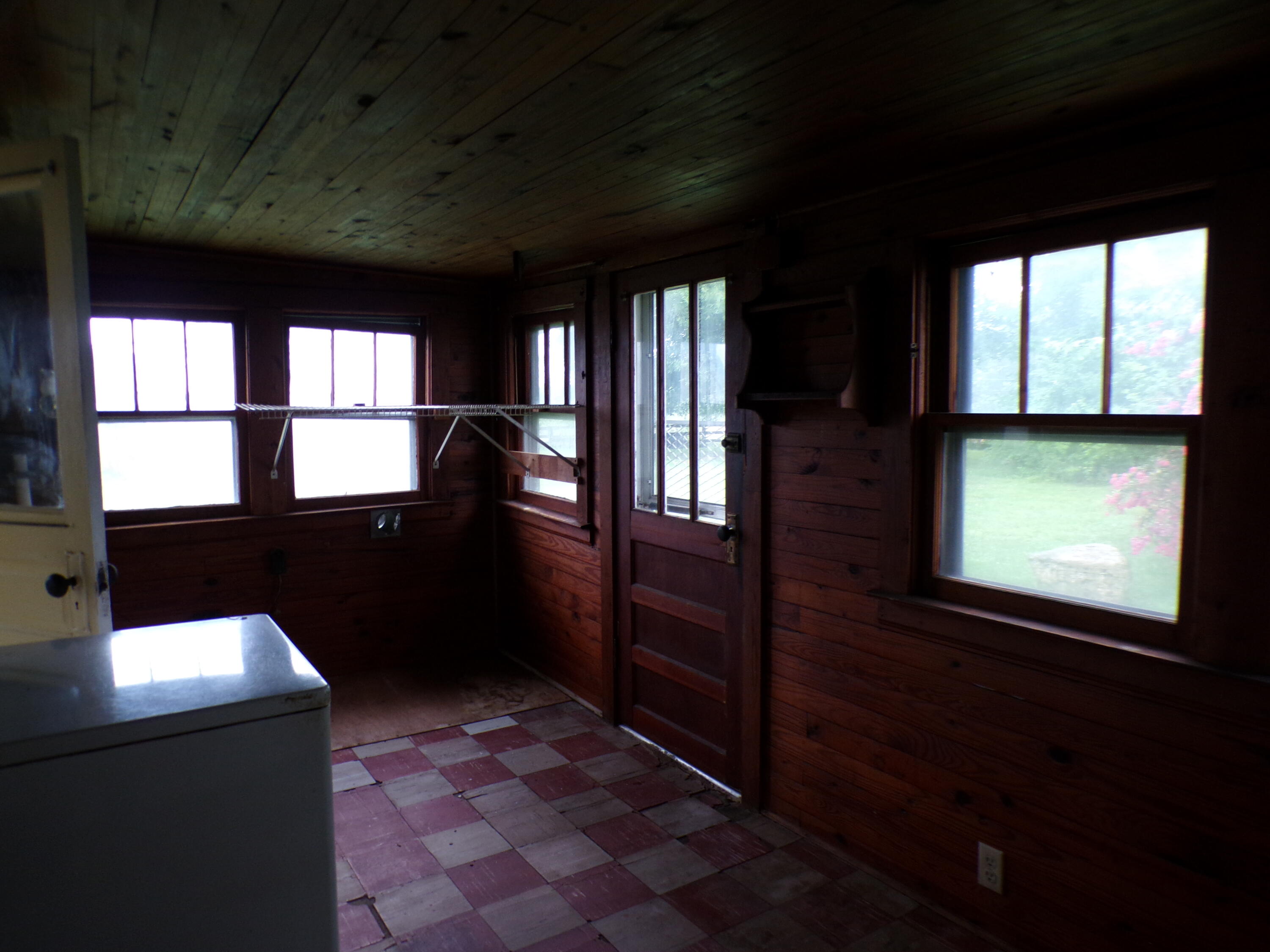 1983 Brassfield Road Richmond, KY 40475 - Photo 19 of 47 100_0460