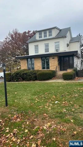 $1,850 | 31-11 Broadway, Unit 2, Fair Lawn, NJ 07410