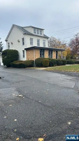 $1,850 | 31-11 Broadway, Unit 2, Fair Lawn, NJ 07410