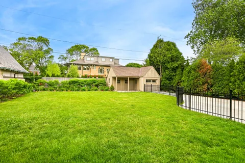 $1,395,000 | 3445 North Lake Drive, Milwaukee, WI 53211