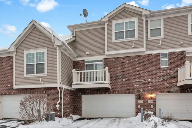 $3,090 | 2525 Dunraven Avenue, Naperville, IL 60540