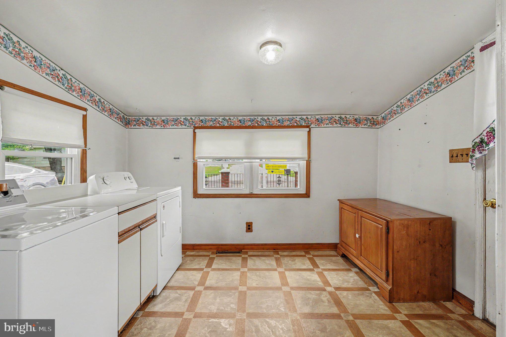 3823 Annadale Road Dundalk, MD 21222 - Photo 23 of 36 Laundry Area