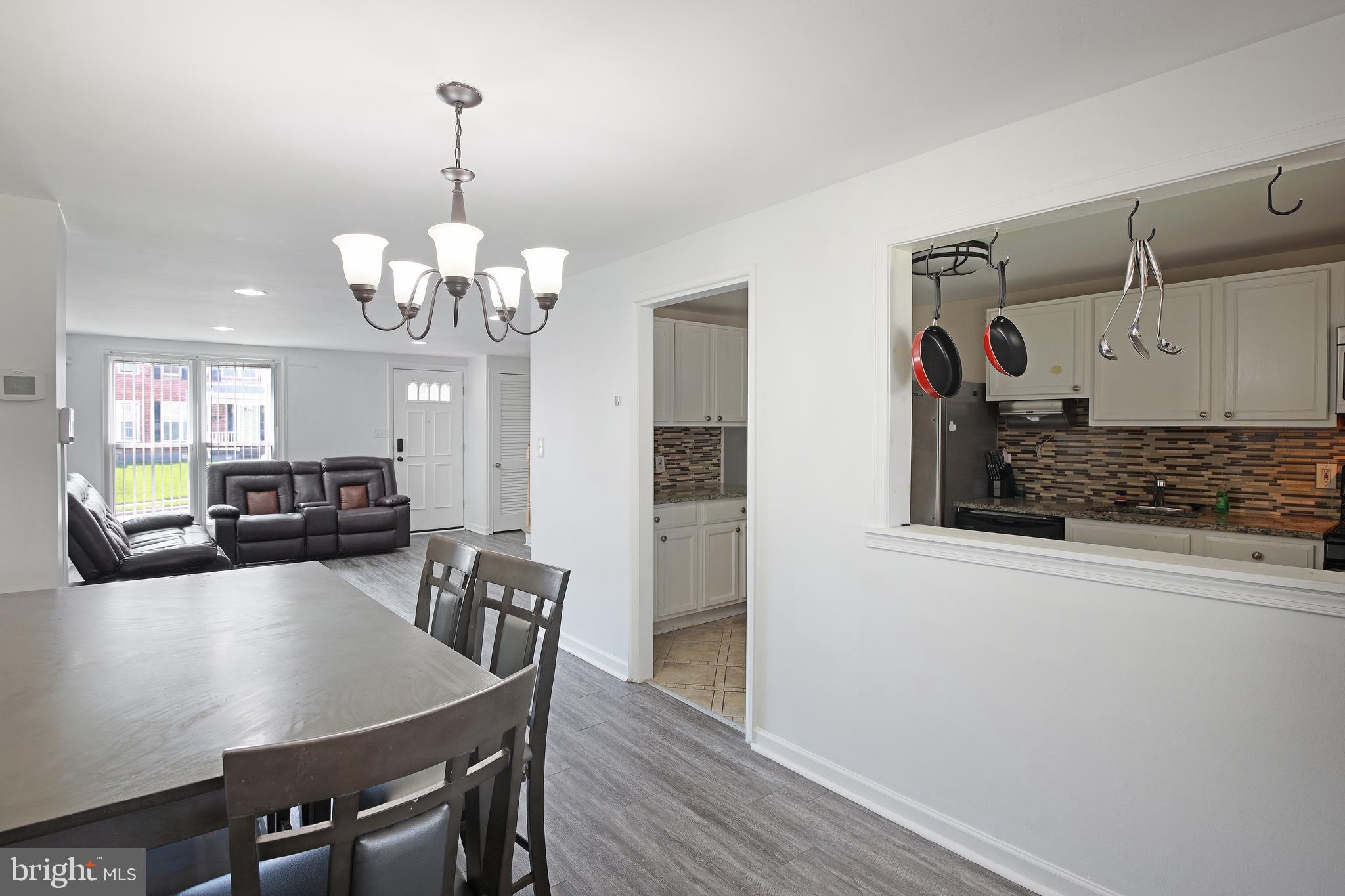 5541 Bucknell Road Baltimore, MD 21206 - Photo 7 of 23 Dinning room