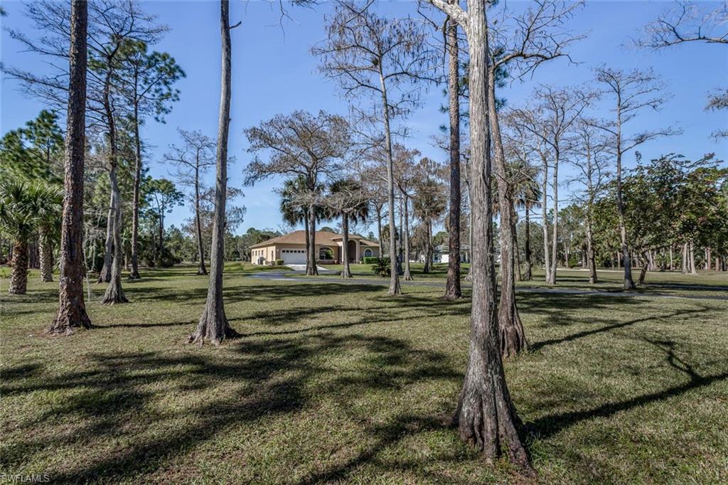 2081 23rd Street Southwest Naples, FL 34117 - Photo 26 of 30 Gallery Image 26