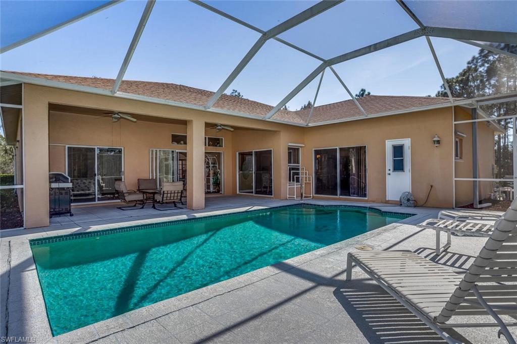 2081 23rd Street Southwest Naples, FL 34117 - Photo 5 of 30 Gallery Image 5
